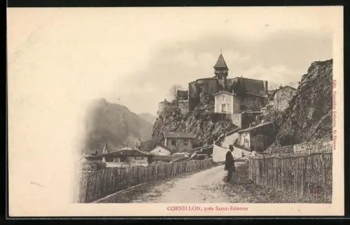 AK Cornillon près Saint-Étienne, Vue du village perché et de la route d`accès
