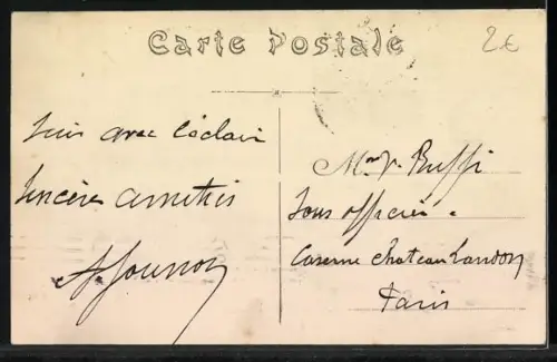 AK Saint-Étienne, Place de l`Hôtel-de-Ville avec vue sur l`édifice central et l`avenue bordée d`arbres