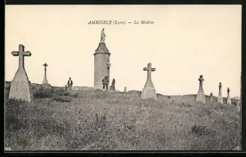AK Ambierle /Loire, La Madone et croix sur la colline
