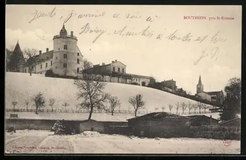 AK Boutheon, Vue du château et du village en hiver