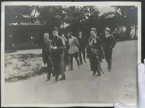 Fotografie Ansicht Berlin, ukrainischer Hetman Pavlo Skoropadsky mit Gefolge zu Besuch in Berlin, Grossformat 40 x 30cm