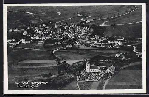 AK Herrieden /Mittelfranken, Ortsansicht vom Flugzeug aus, Kirche