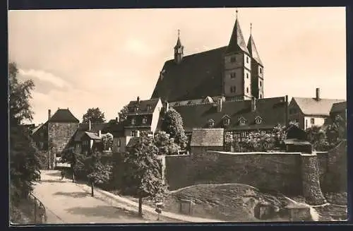 AK Geithain, Kirche mit Stadtmauer und Tor