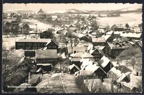 AK Schmiedefeld a. Rstg., Ortsansicht im Schnee