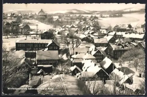 AK Schmiedefeld a. Rstg., Ortsansicht im Schnee