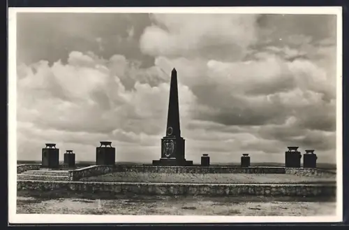 AK Ludweiler, Blick auf das Warndtdenkmal