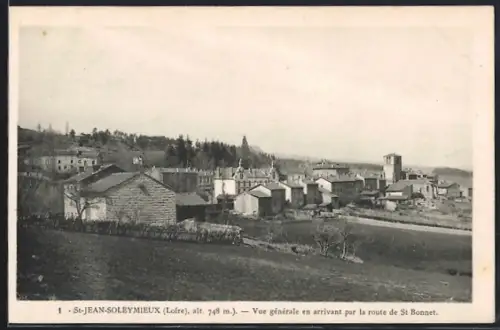 AK St-Jean-Soleymieux /Loire, Vue générale en arrivant par la route de St-Bonnet