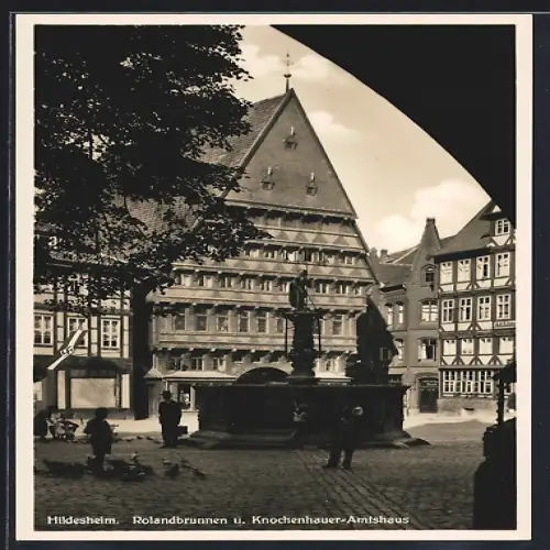 AK Hildesheim, Rolandbrunnen und Knochenhauer Amtshaus