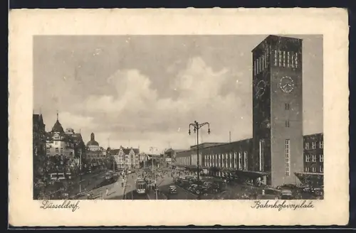 AK Düsseldorf, Bahnhof mit Bahnhofsvorplatz, Strassenbahn