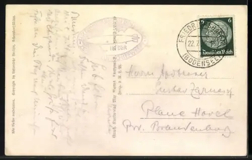AK Friedrichshafen, Luftschiff LZ 127 Graf Zeppelin über der Schlosskirche