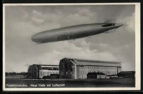AK Friedrichshafen, Neue Halle mit Luftschiff LZ 127, Zeppelin