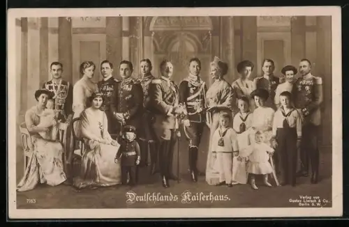 AK Gruppenbild der Mitglieder des Deutschen Kaiserhauses