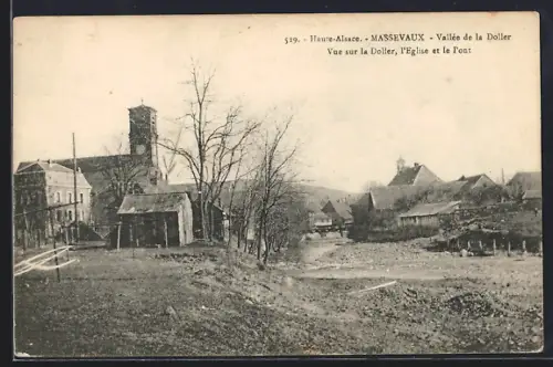 AK Massevaux, Vue sur la Doller, l`église et le pont