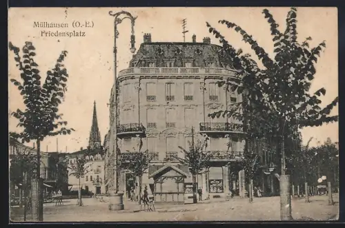 AK Mülhausen /O.-E., Friedensplatz