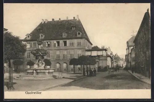 AK Guebwiller, Fontaine et bâtiments anciens sur la place principale