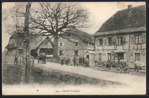 AK Saint-Ulrich, Scène de village avec charrette et maisons à colombages