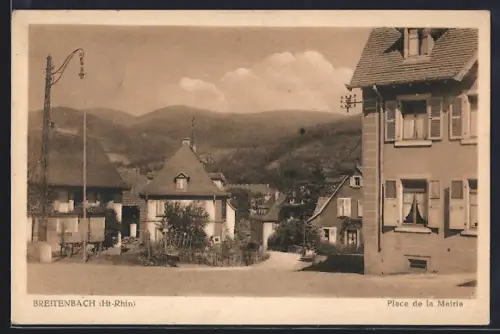 AK Breitenbach /Ht-Rhin, Place de la Mairie avec vue sur les montagnes en arrière-plan