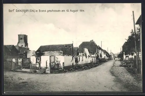 AK Reiningen /Els., Village incendié le 12 août 1914