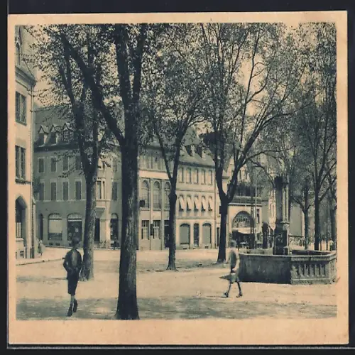 AK Munster, Place du Marché avec arbres et passants