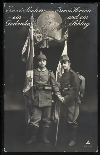 AK Deutscher und österreichischer Soldat mit Fahnen, Zweibund