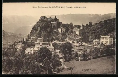 AK Cornillon, Vue pittoresque du village sur la colline rocheuse