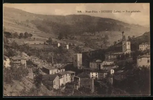 AK Doizieu /Loire, Vue générale du village et des collines environnantes