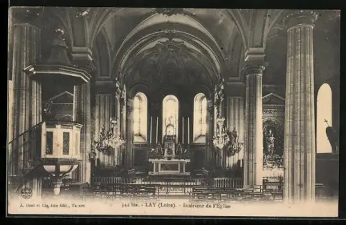 AK Lay /Loire, Intérieur de l`Église