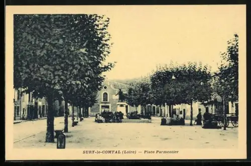 AK Sury-le-Comtal /Loire, Place Parmentier vue avec arbres et passants
