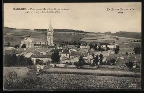 AK Marlhes, Vue générale avec belle église moderne et paysage environnant