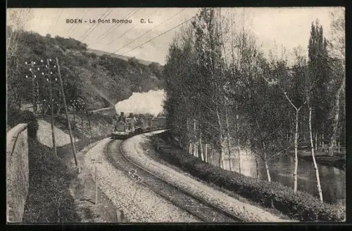 AK Boën, Le Pont Rompu avec un train traversant le paysage boisé