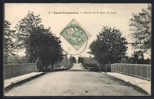 AK Saint-Florentin, Avenue de la Gare de Lyon