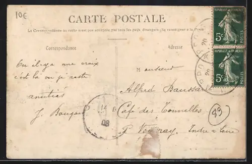 AK Appoigny, Route d`Auxerre à Joigny avec hôtel et promenade ombragée