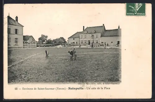 AK Sainpuits, Un coin de la Place