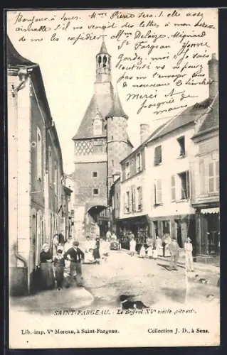 AK Saint-Fargeau, Le Beffroi XVe siècle, côté est