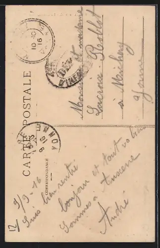 AK Précy-le-Sec, La Grande Rue avec l`église et maisons anciennes