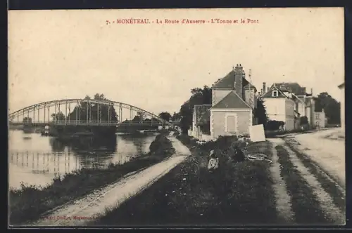 AK Monéteau, La Route d`Auxerre, L`Yonne et le Pont