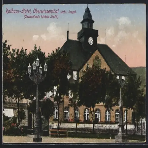 AK Oberwiesenthal /Sächs. Erzgeb., Rathaus-Hotel, Bes. L. Schwarz