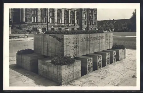 AK München, Ehrenmal im Hofgarten