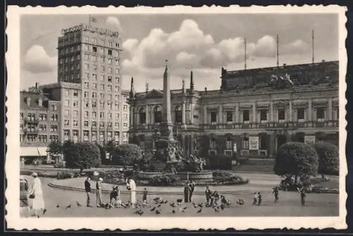AK Leipzig, Augustusplatz mit Museum, Europahaus und Mendebrunnen