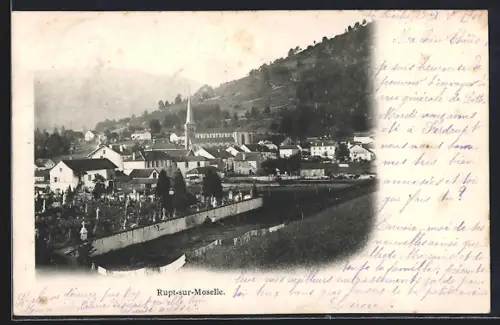 AK Rupt-sur-Moselle, Vue du village avec l`église et collines en arrière-plan