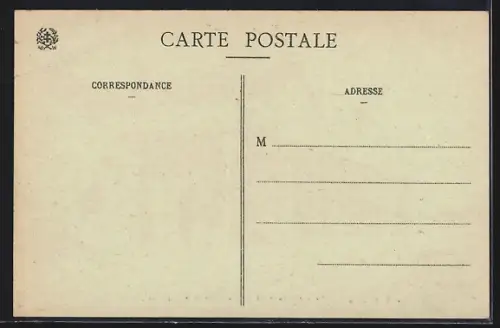 AK Vittel /Vosges, Square devant l`église et statue Bouloumié