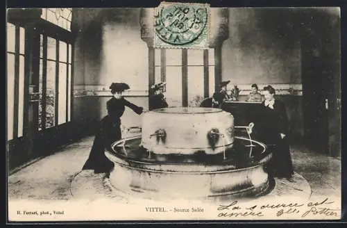 AK Vittel, Source Salée avec des visiteurs élégants