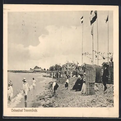 AK Travemünde, Badegäste am Strand