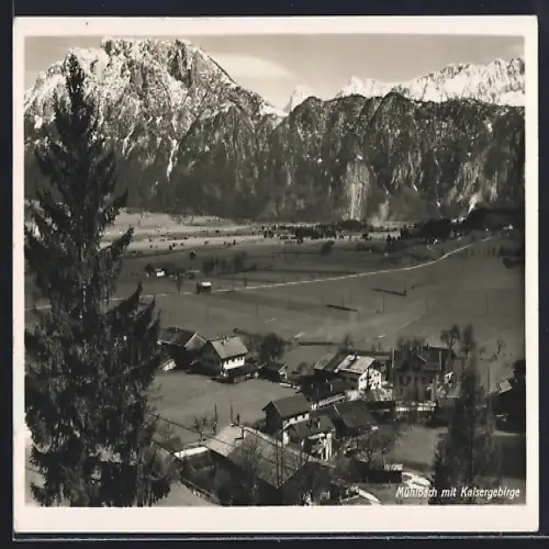 AK Mühlbach / Kiefersfelden, Ortsansicht mit Kaisergebirge