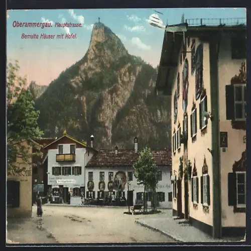 AK Oberammergau, Hauptstrasse, Bemalte Häuser mit Kofel