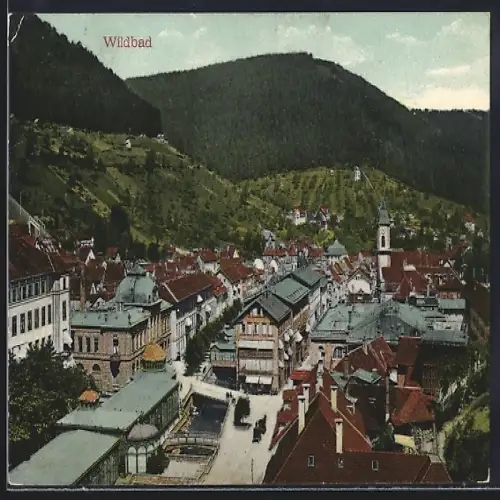 AK Wildbad / Württ., Ortsansicht mit Bergen