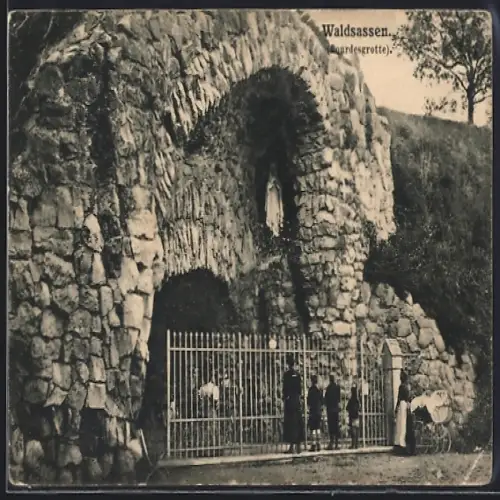 AK Waldsassen, Lourdesgrotte