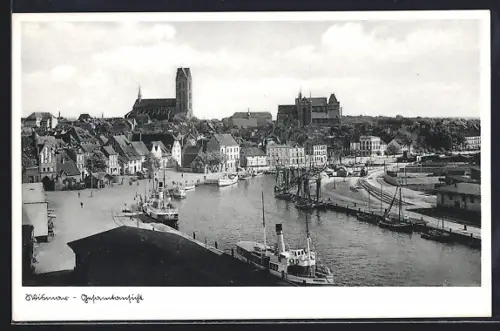 AK Wismar, Gesamtansicht, Dampfer