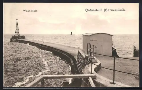 AK Warnemünde, Blick auf die West-Mole
