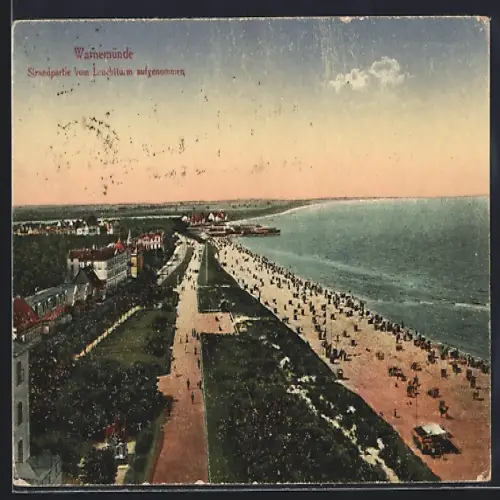 AK Warnemünde, Strandpartie vom Leuchtturm aufgenommen